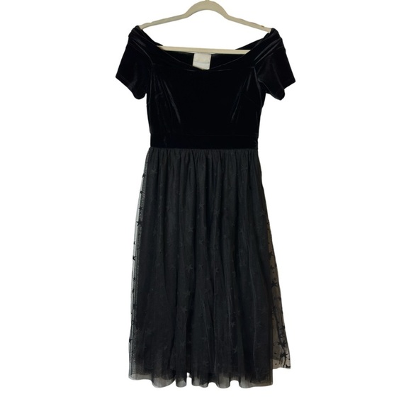 Modcloth Retro Uplifting Aura Off Shoulder Black Velvet Midi Dress Size Medium - Picture 4 of 11